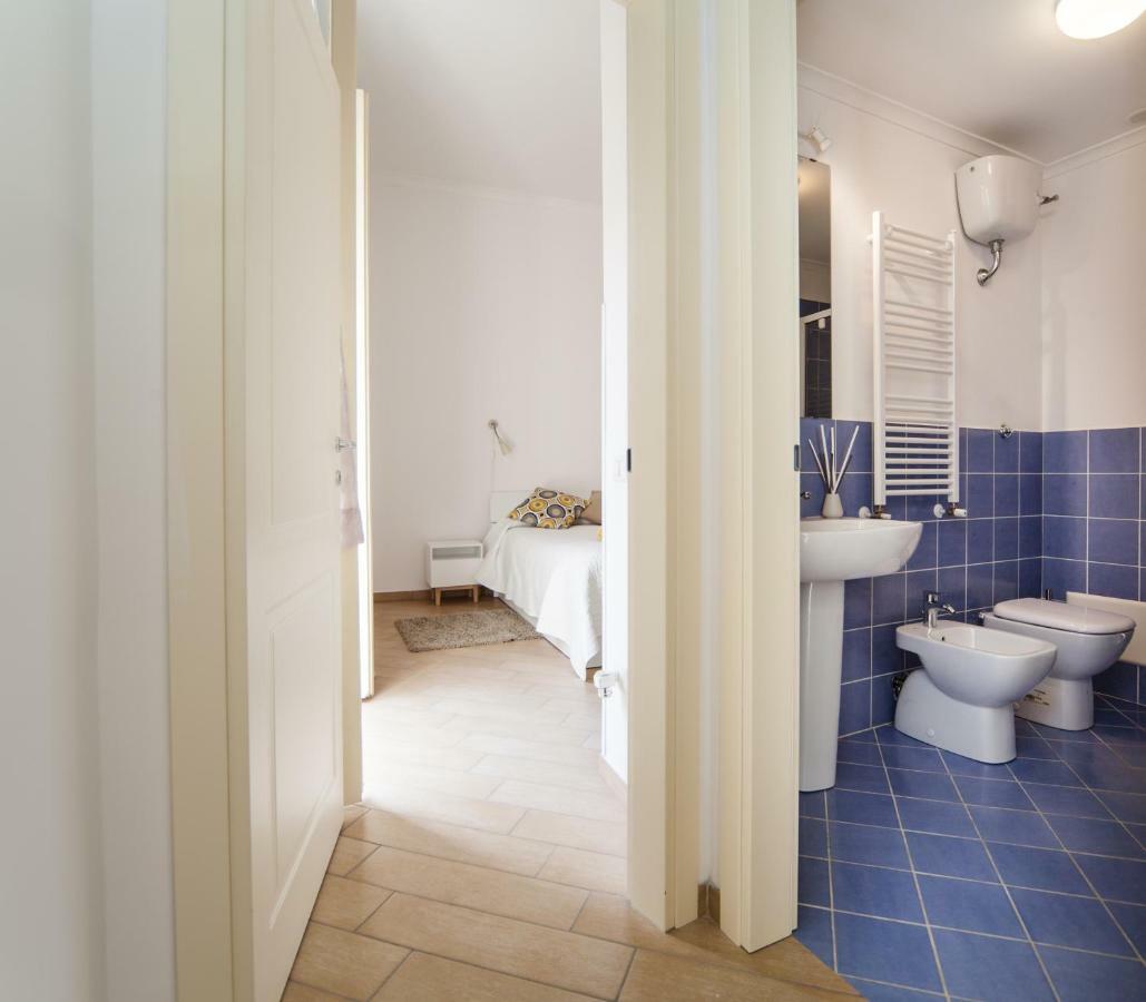 Napoli Centro Suite - Duomo Apartment Extérieur photo