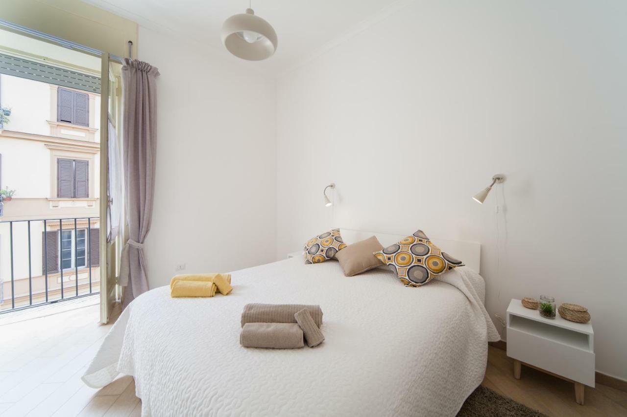 Napoli Centro Suite - Duomo Apartment Extérieur photo
